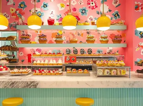 Cake shop turnkey execution and finishing