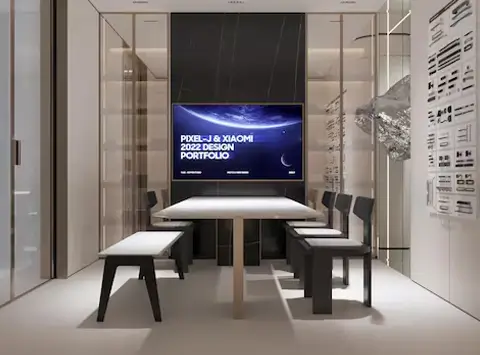 Digital display & signage