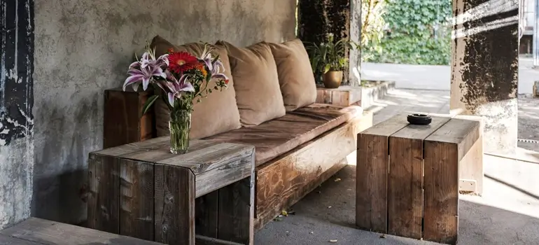 Farmhouse interior design