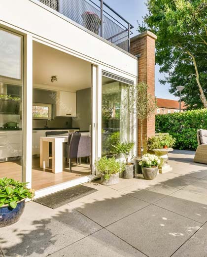 Outdoor Integration
